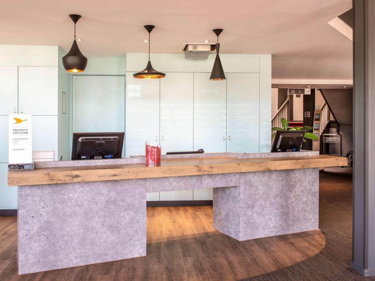 Ibis Issoire Hotel Екстериор снимка